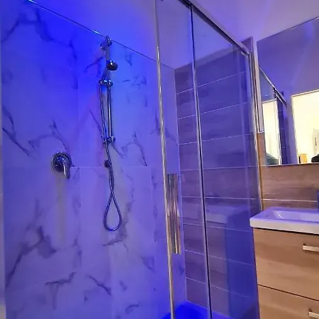 Apartment Giudei House Smart 2 *